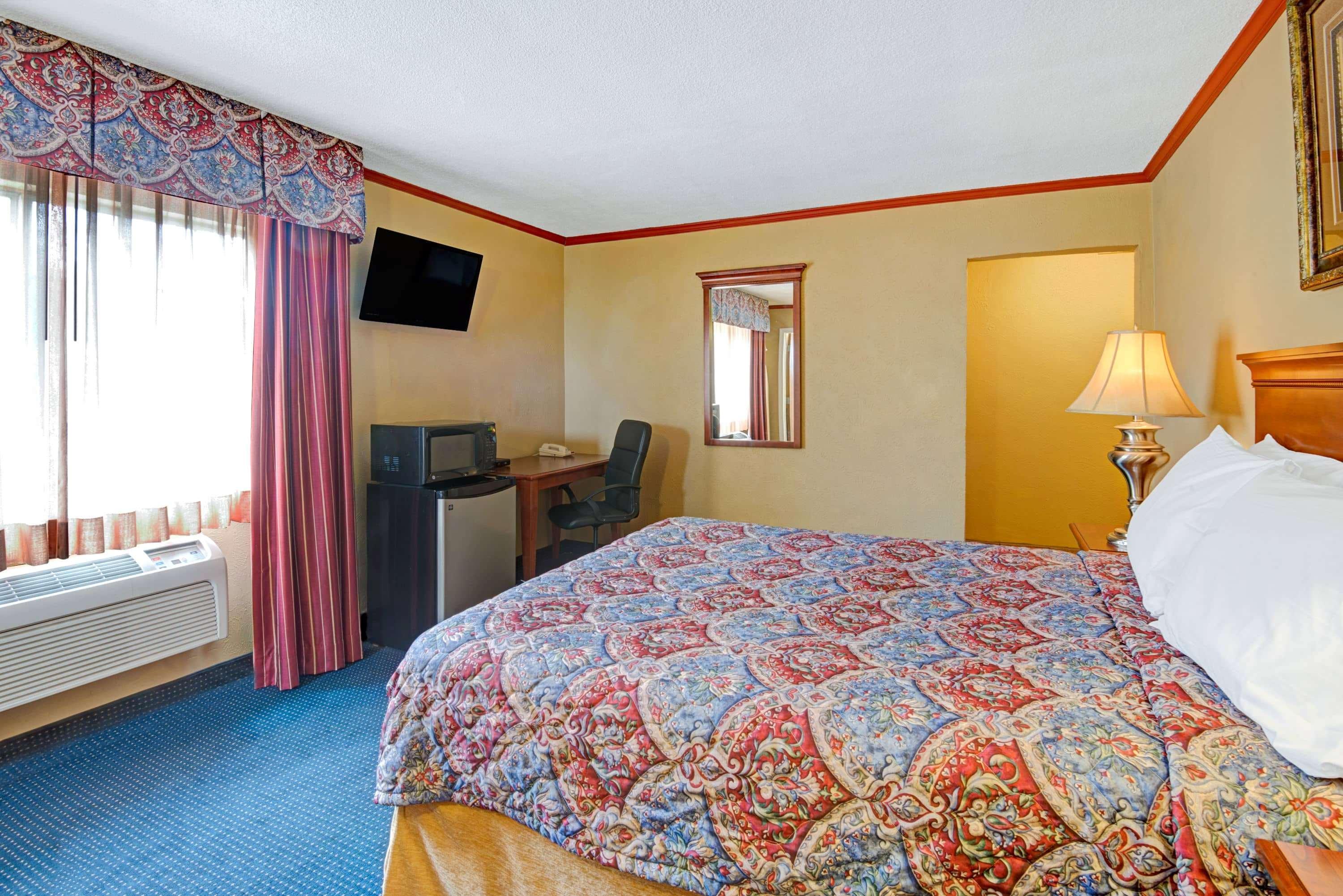 Days Inn By Wyndham Albuquerque Downtown Екстер'єр фото